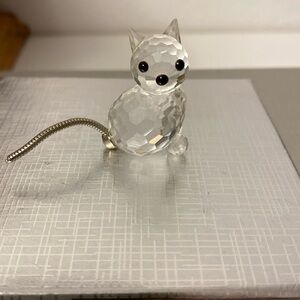 Crystal cat